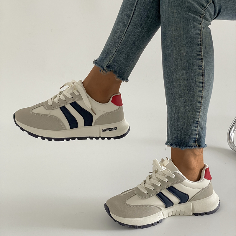 Women Retro Color Block Lace-Up Sneakers