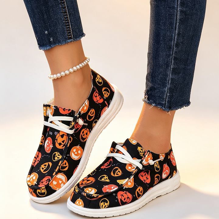 Halloween Skull and Pumpkin Print Slip-On Canvas Shoes