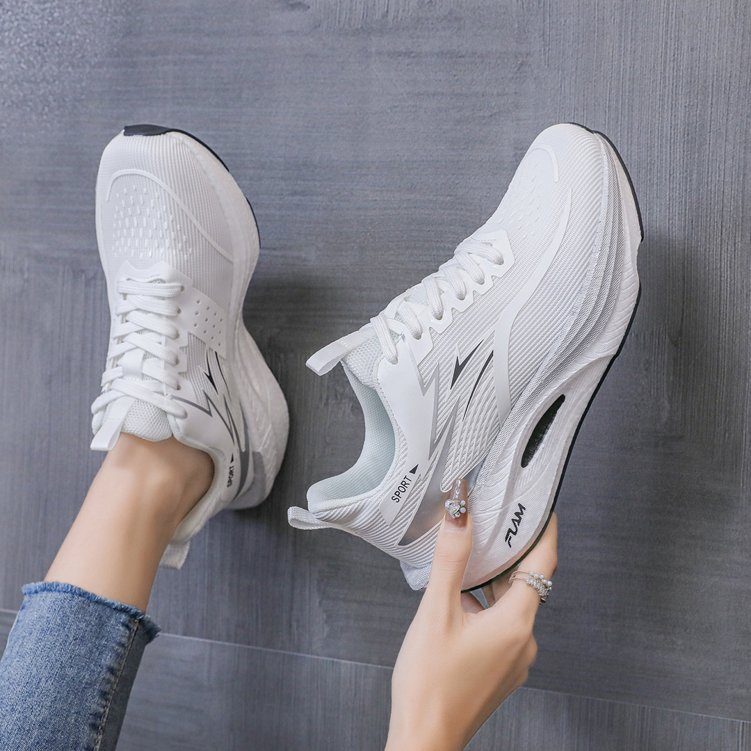 Gradient Color Breathable Mesh Running Sneakers