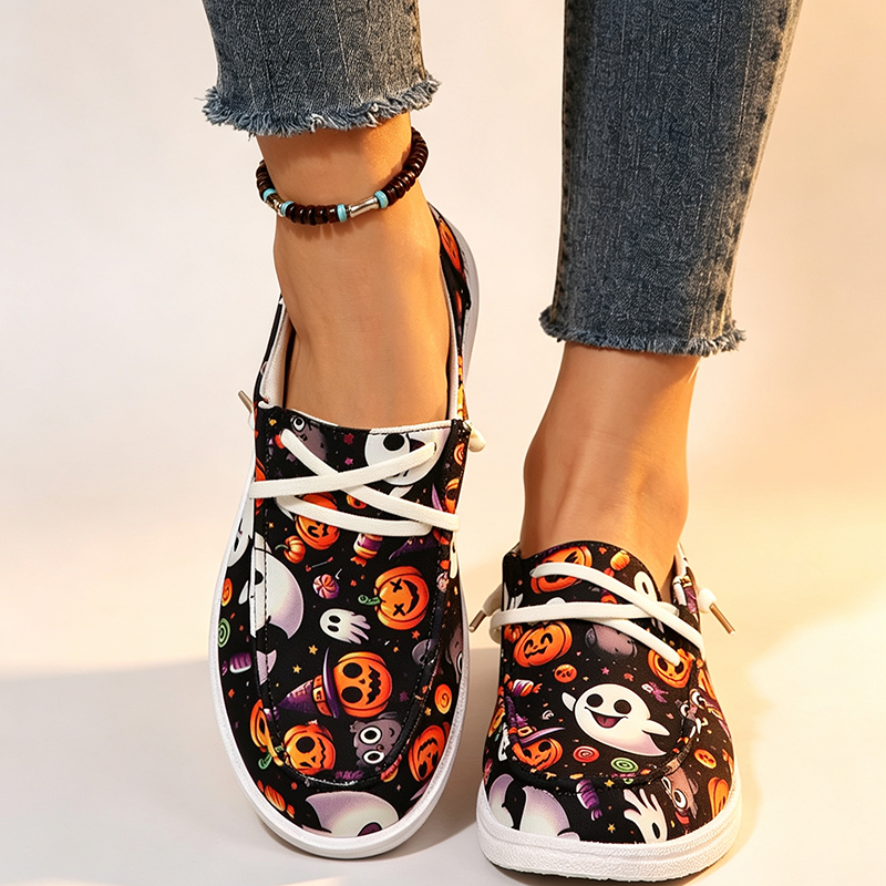 Halloween Skull and Pumpkin Print Slip-On Canvas Shoes