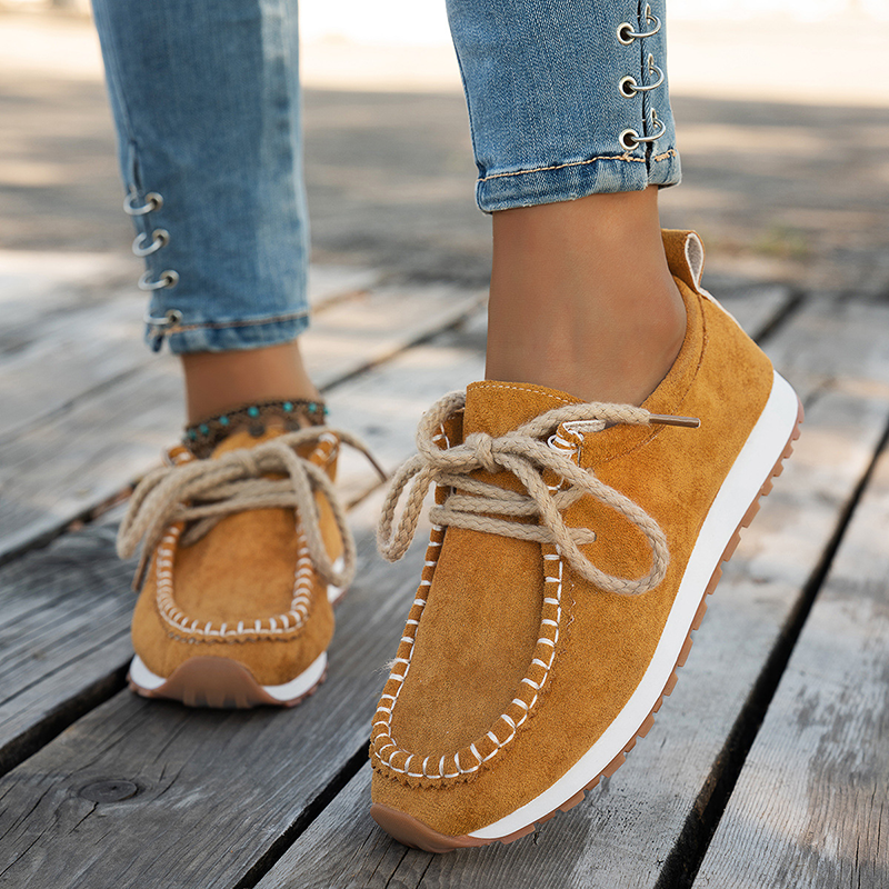 Contrast Stitched Lace-Up Casual Sneakers
