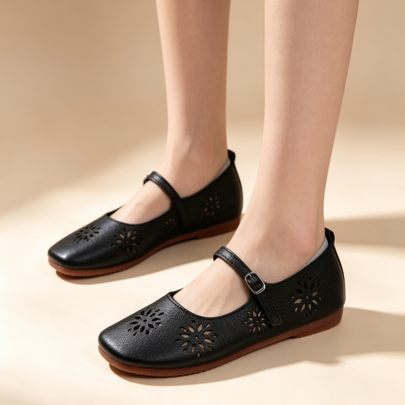Floral Cut-out Round-Toe Casual Flats