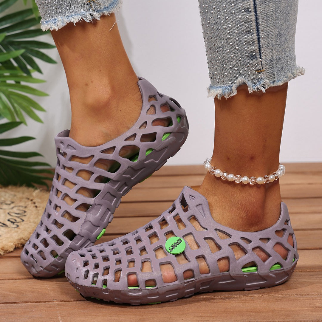 Breathable Hollow Mesh Slip-On Shoes – Lightweight Summer Casual Loafers
