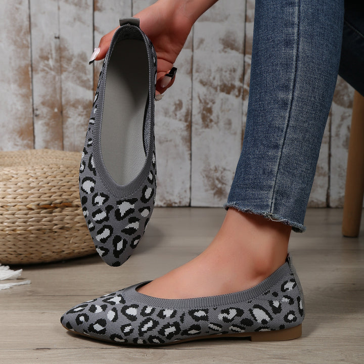 Leopard Print Knit Pointed Toe Flats – Comfortable Slip-On Loafers