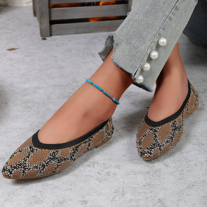 Leopard Print Knit Pointed Toe Flats – Comfortable Slip-On Loafers