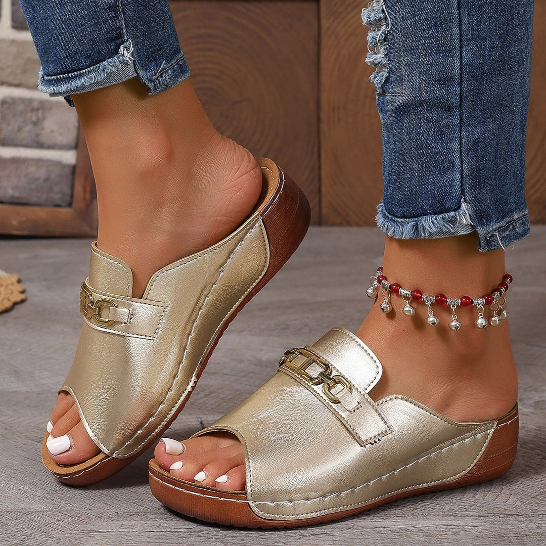 Peep Toe Wedge Mules with Chain Detail – Women&