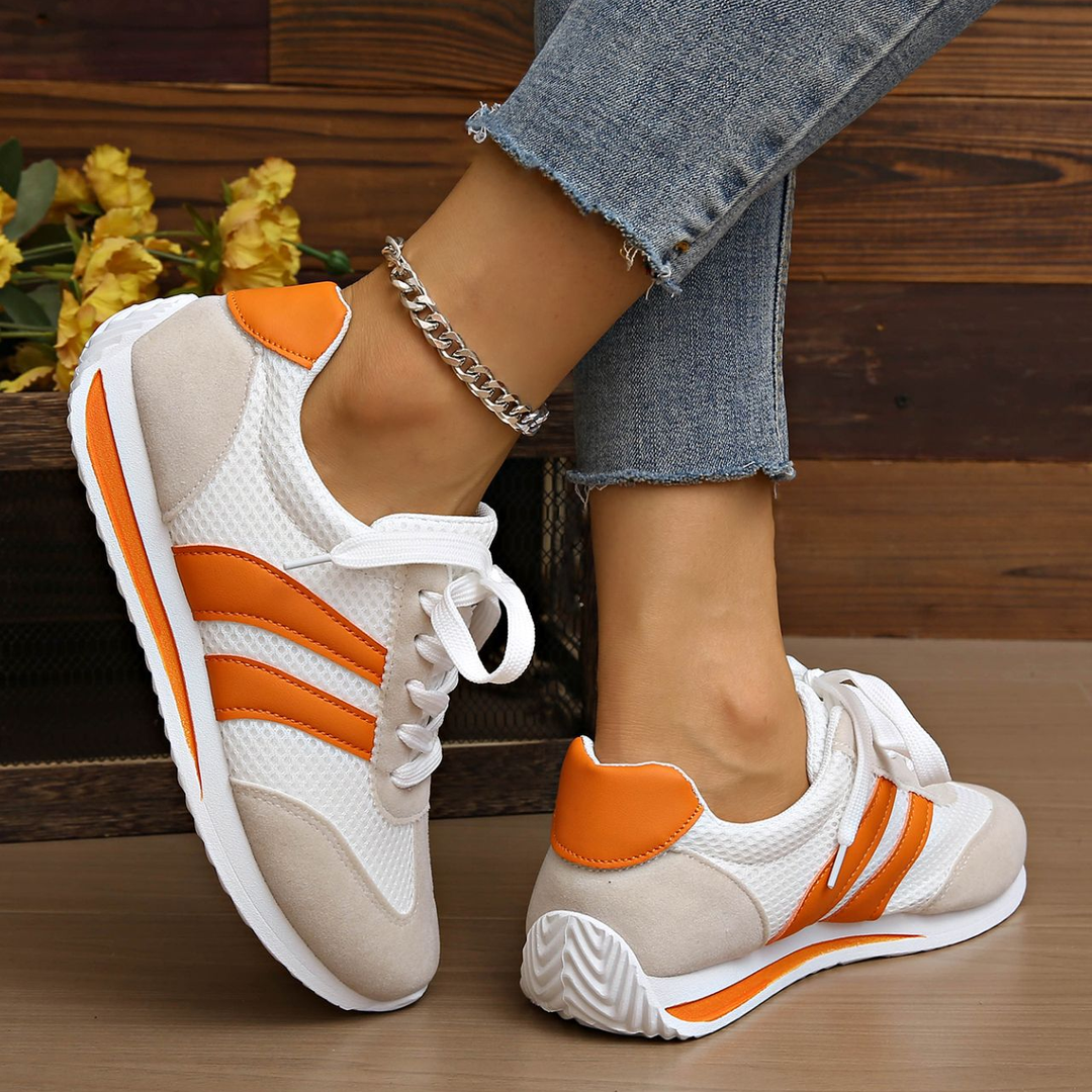 Striped Retro Athletic Walking Shoes